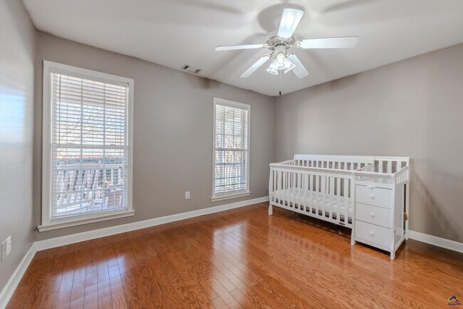 Building Photo - 611 Bay Laurel Cir