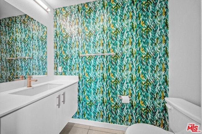 Building Photo - 1240 Gordon St