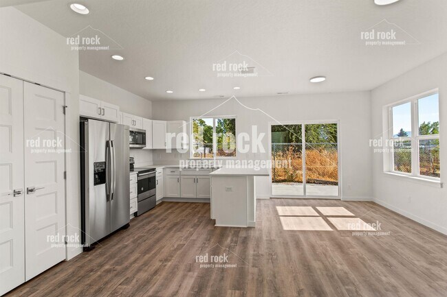 Building Photo - 12625 E Main Ave