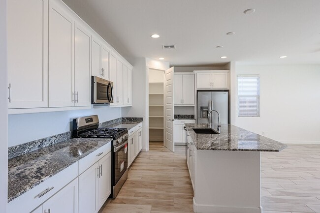 Building Photo - Recently Build 4-Bedroom Home in Goodyear with Upgrades & Resort-Style Amenities