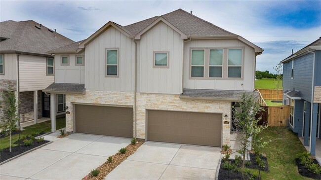 Primary Photo - 4022 Balboa Dr