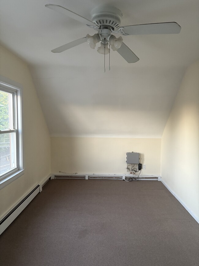 Building Photo - 300 Brown Ave