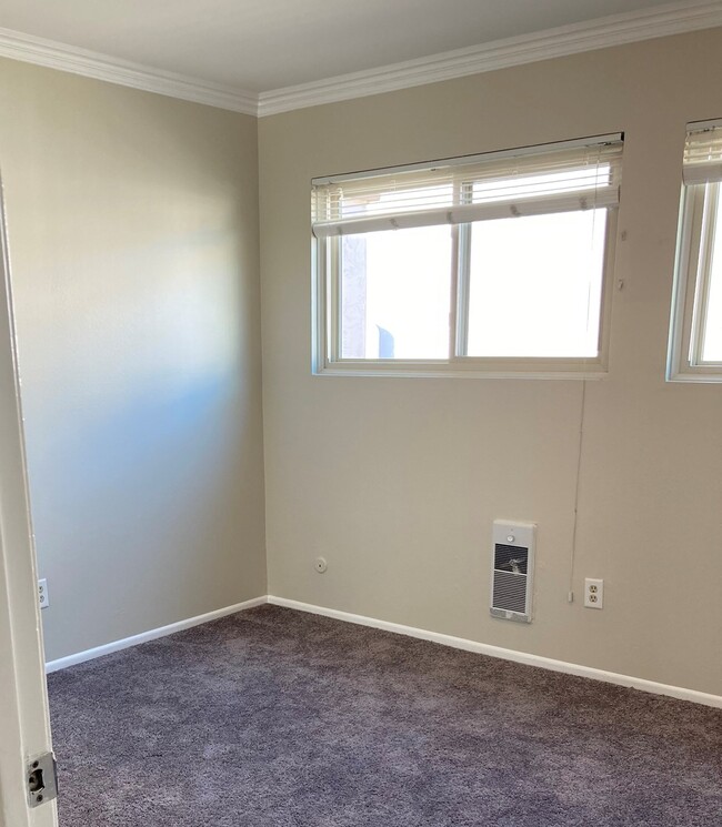 Building Photo - 4198 Mt Alifan Dr