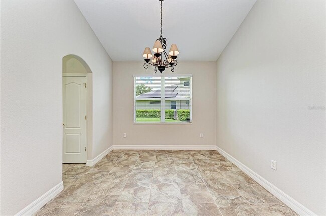 Building Photo - 337 Snapdragon Loop