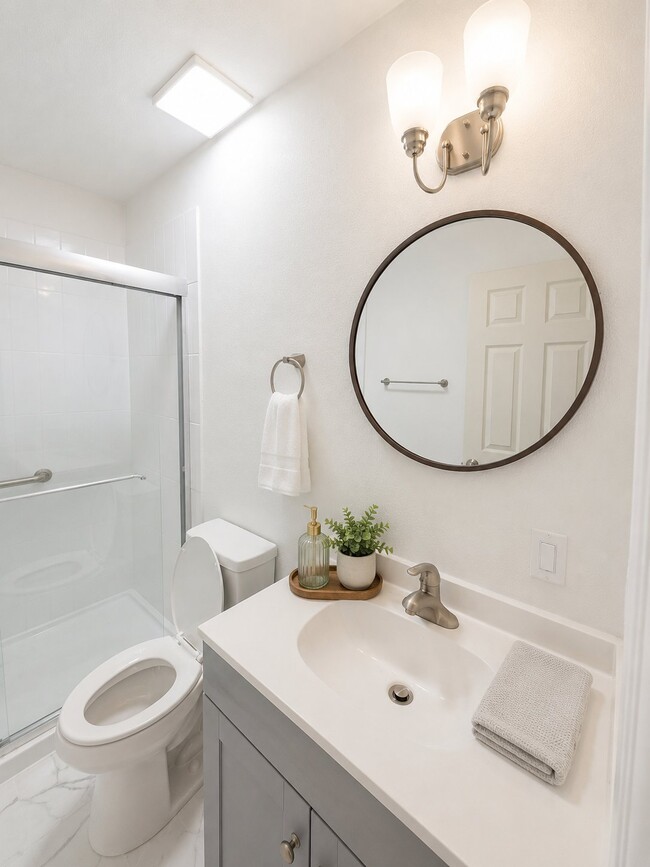 Building Photo - 2842 W Pebble Beach Dr