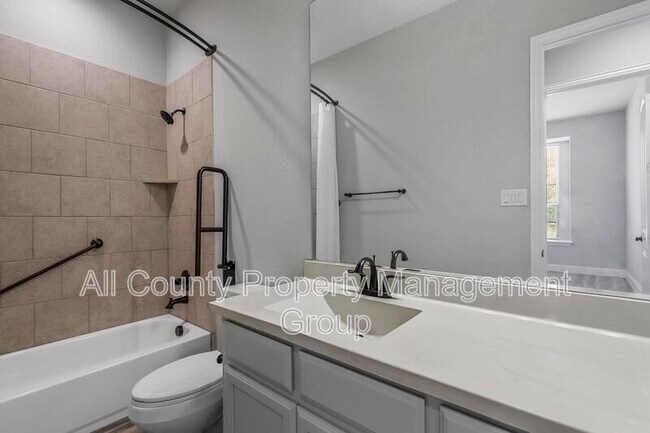 Building Photo - 15105 Stargazer Dr