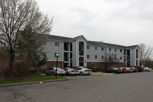 Building Photo - Cedar Knoll Apartments