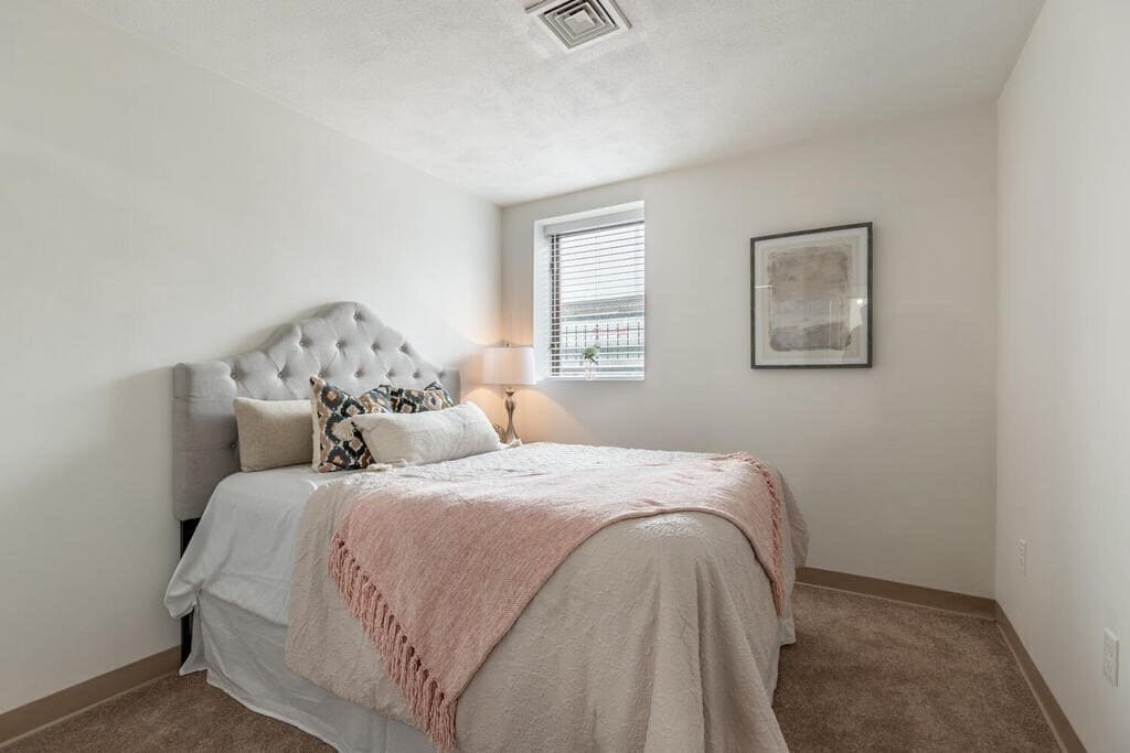 Building Photo - 15 Ferry St