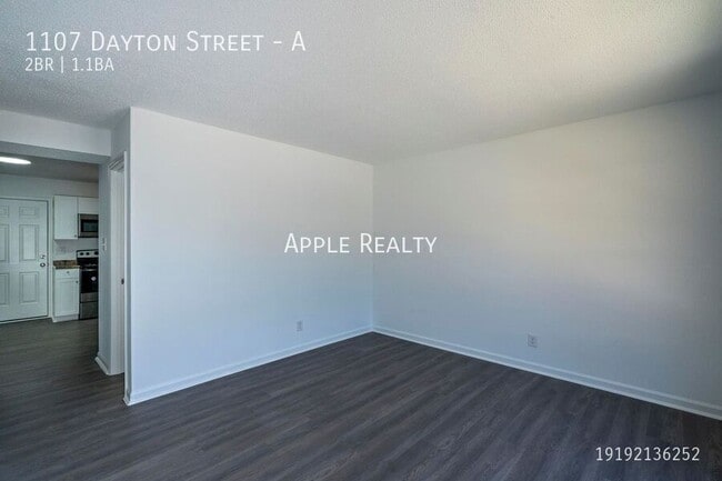 Building Photo - 1107 Dayton St