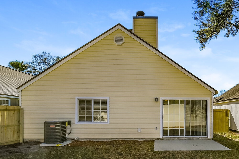 Building Photo - 7737 Manassas Ct E