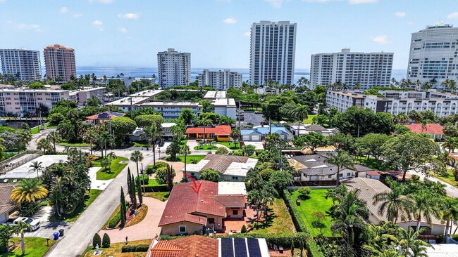 Building Photo - 2060 Tropic Isle
