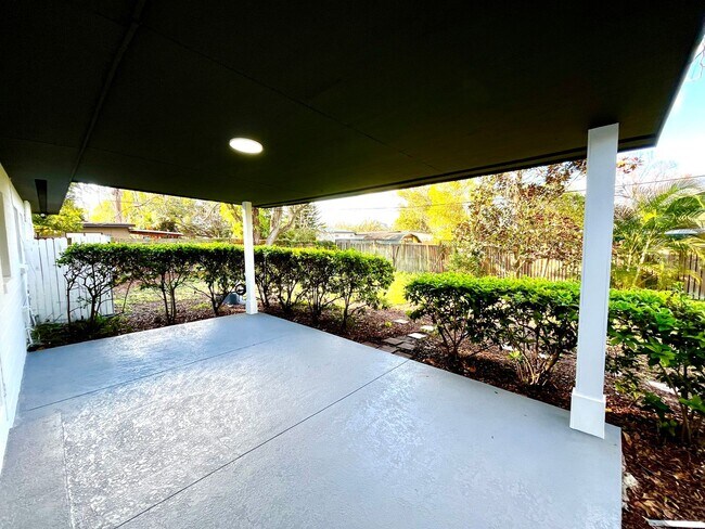 Building Photo - 3/2 in great Conway location