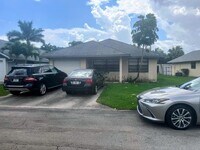 Building Photo - 1322 Pines Ln