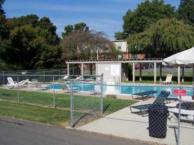 Building Photo - 3822-K Country Club Road