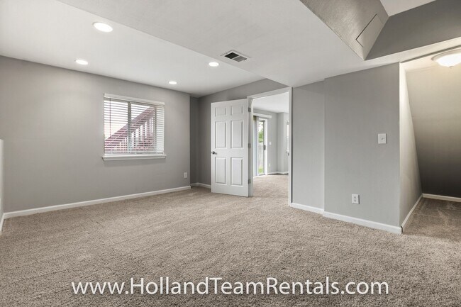 Building Photo - 11343 Latigo Ln