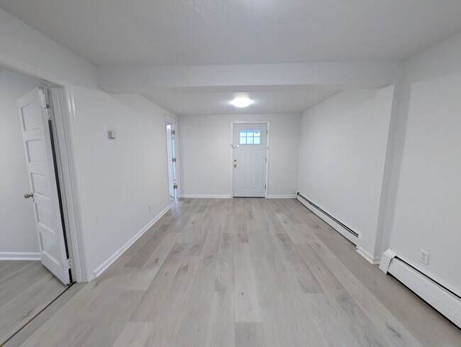 Building Photo - Stunning 3 bedroom 2 bathroom single family house available in Asbury Park!