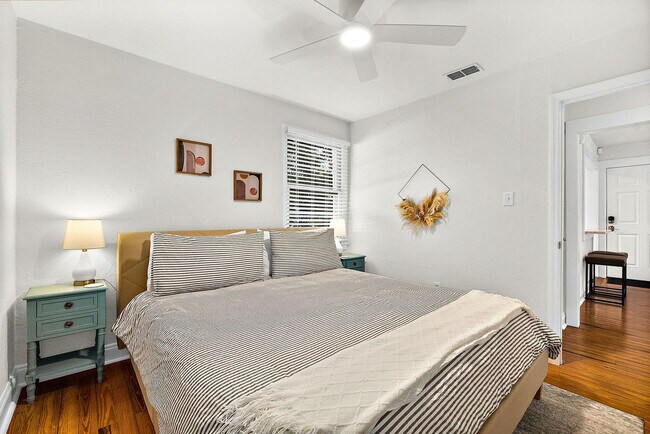 Building Photo - 116 San Marco Ave