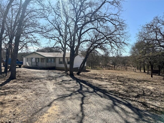 Building Photo - 107 Shady Oaks Dr