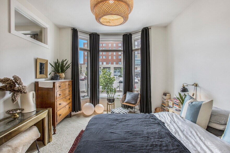 Primary Bedroom 2 - 430 Union Ave NE