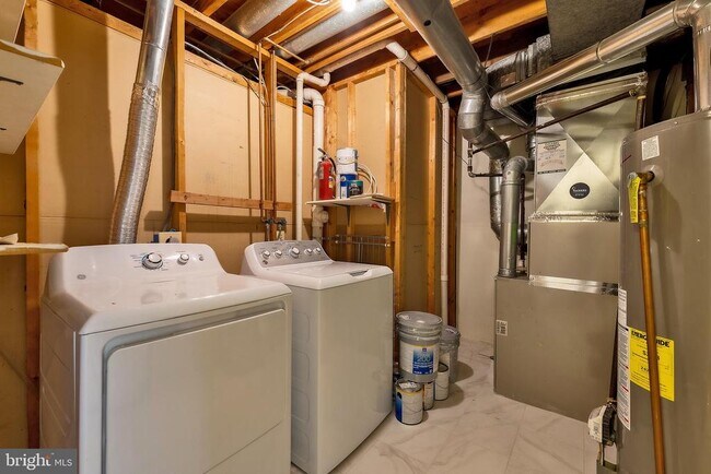 Building Photo - 734 Ivy League Ln
