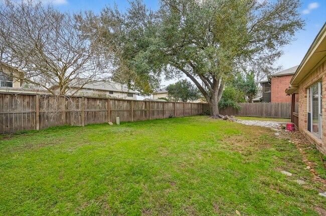 Building Photo - Bear Creek South