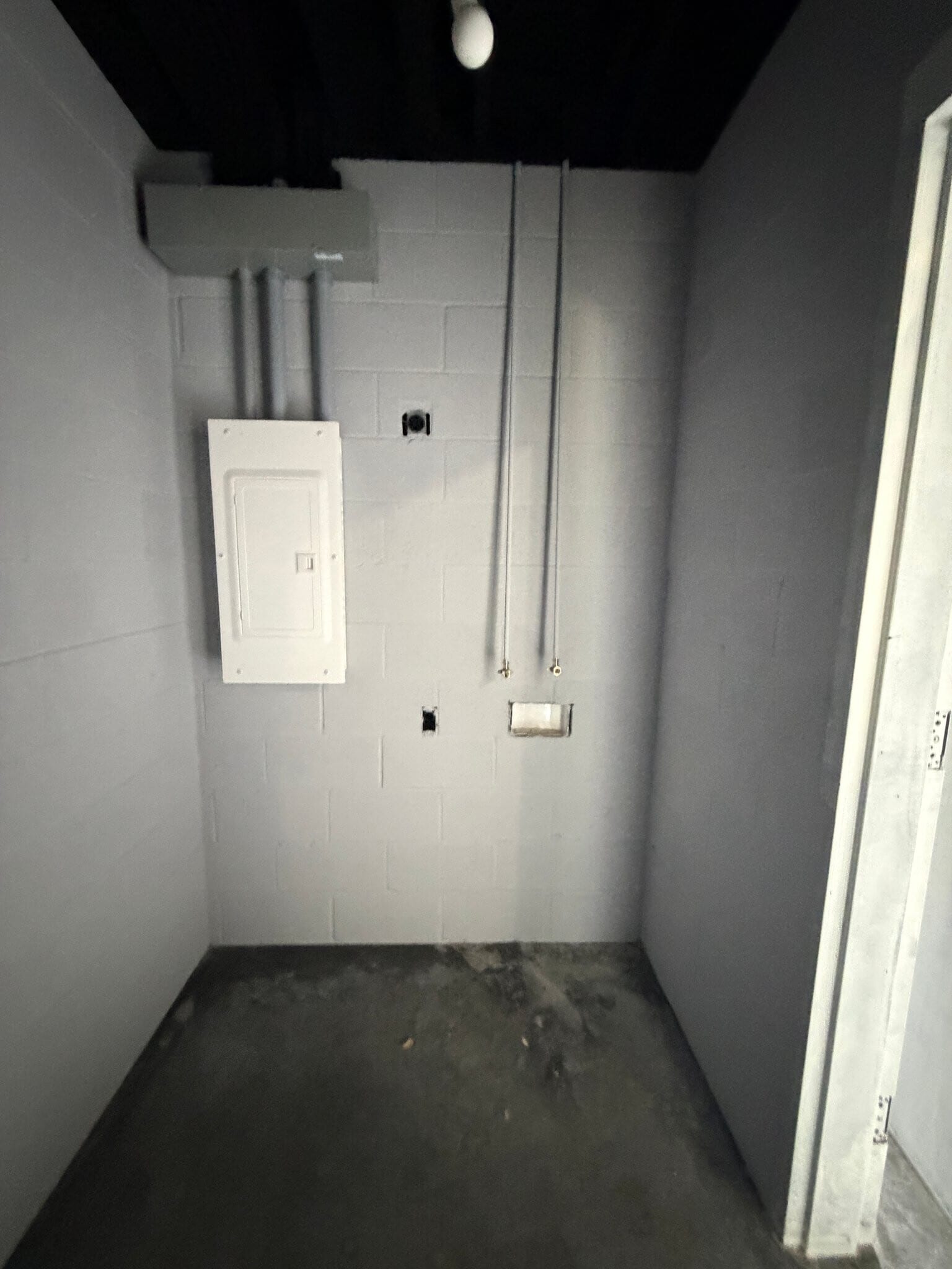 Building Photo - 218 Wright Ave