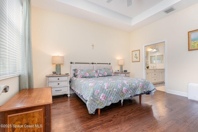 Building Photo - 2829 Avalonia Dr