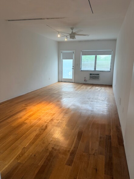 Building Photo - 1334 Euclid Ave