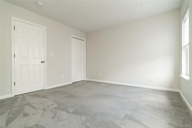 Building Photo - 50 N Broadway