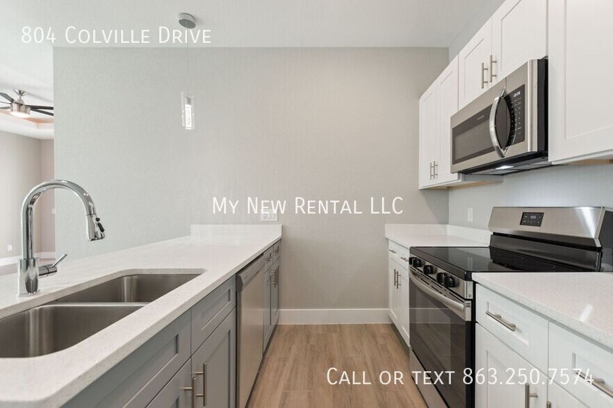 Building Photo - 804 Colville Dr