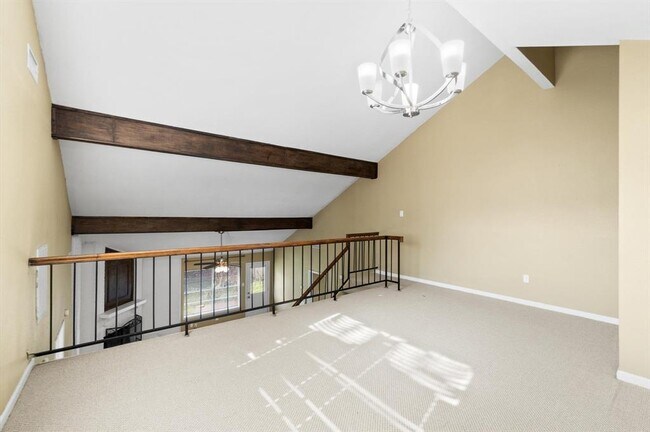 Building Photo - 2611 Quarry Hill Rd