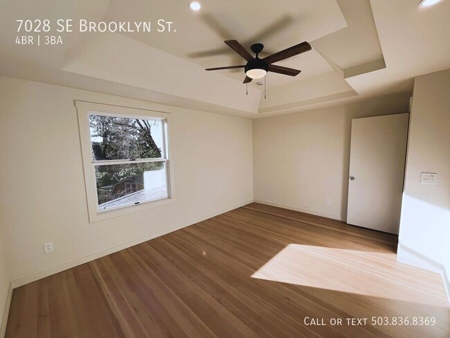 Building Photo - Stunning Newly Renovated 4-Bedroom Home fo...