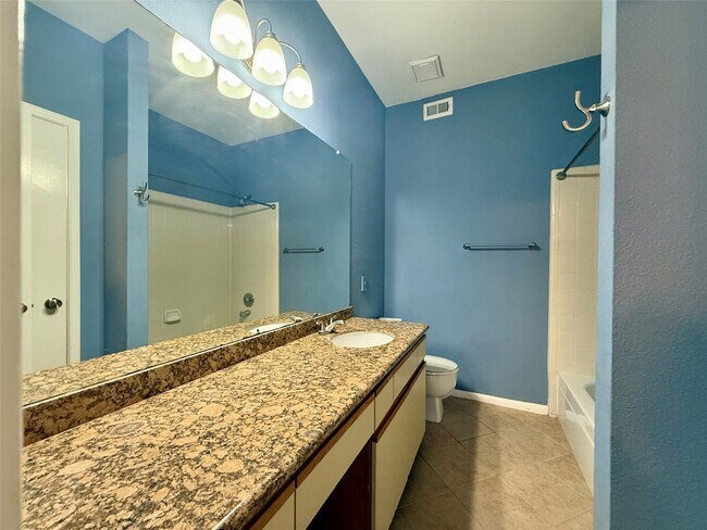 Building Photo - 3254 Holly Hall St