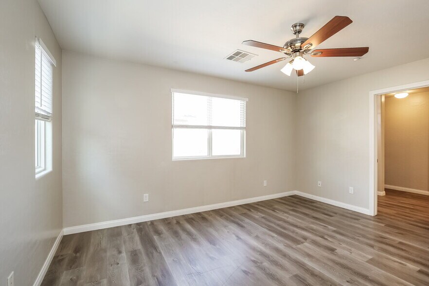 Building Photo - 6204 Joaquin Hills Ct