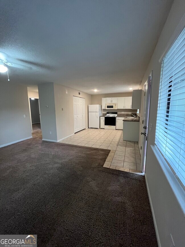 Building Photo - 117 Seaparc Cir