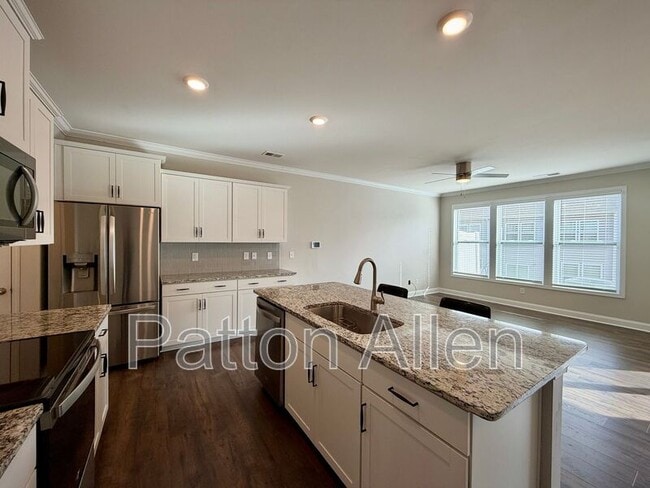 Building Photo - 567 Big Sur Lp