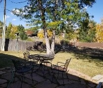 Quiet, park like setting - 12103 Viewpoint Dr