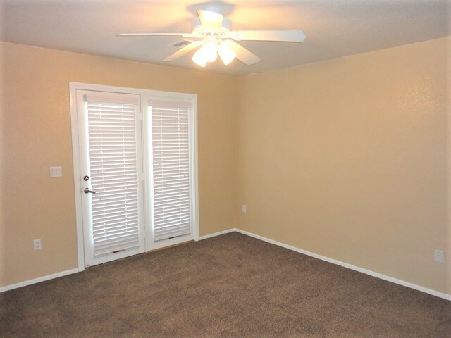 Building Photo - 3610 Canoe Camp Ct