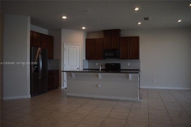 Building Photo - 3634 Lazy River Ter