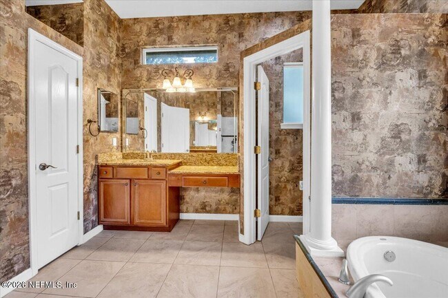 Building Photo - 2662 Country Side Dr