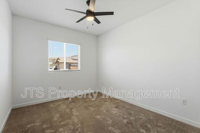 Building Photo - 12542 Surfbird Wy