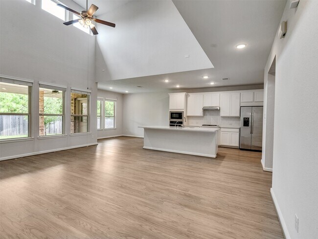 Building Photo - 85 Fermata Ln