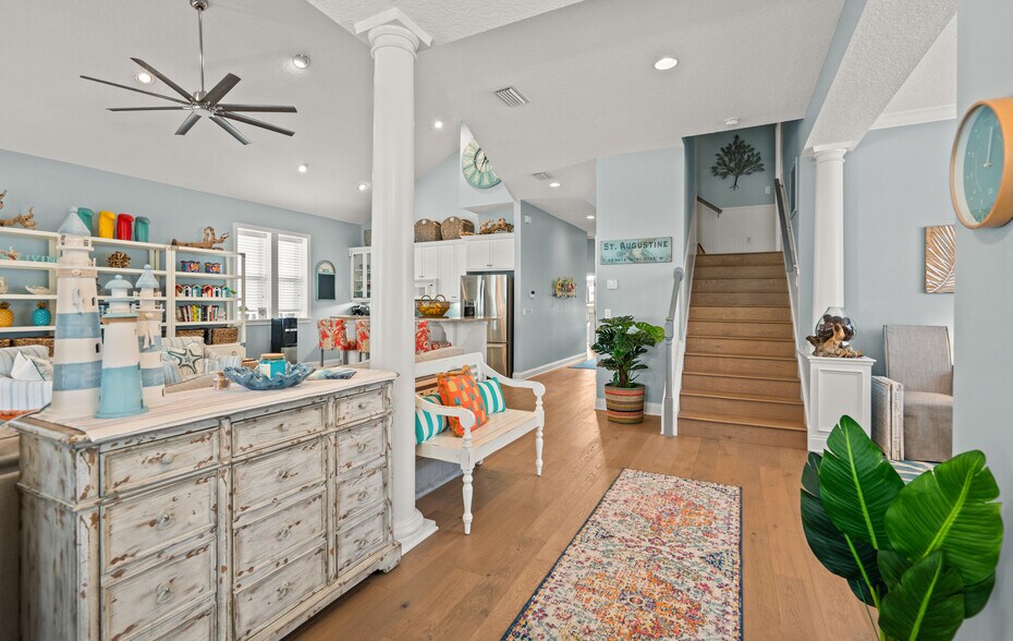 Building Photo - 788 Ocean Palm Way