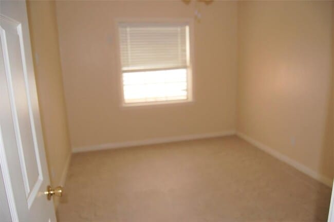 Building Photo - 115 Barracuda Ave