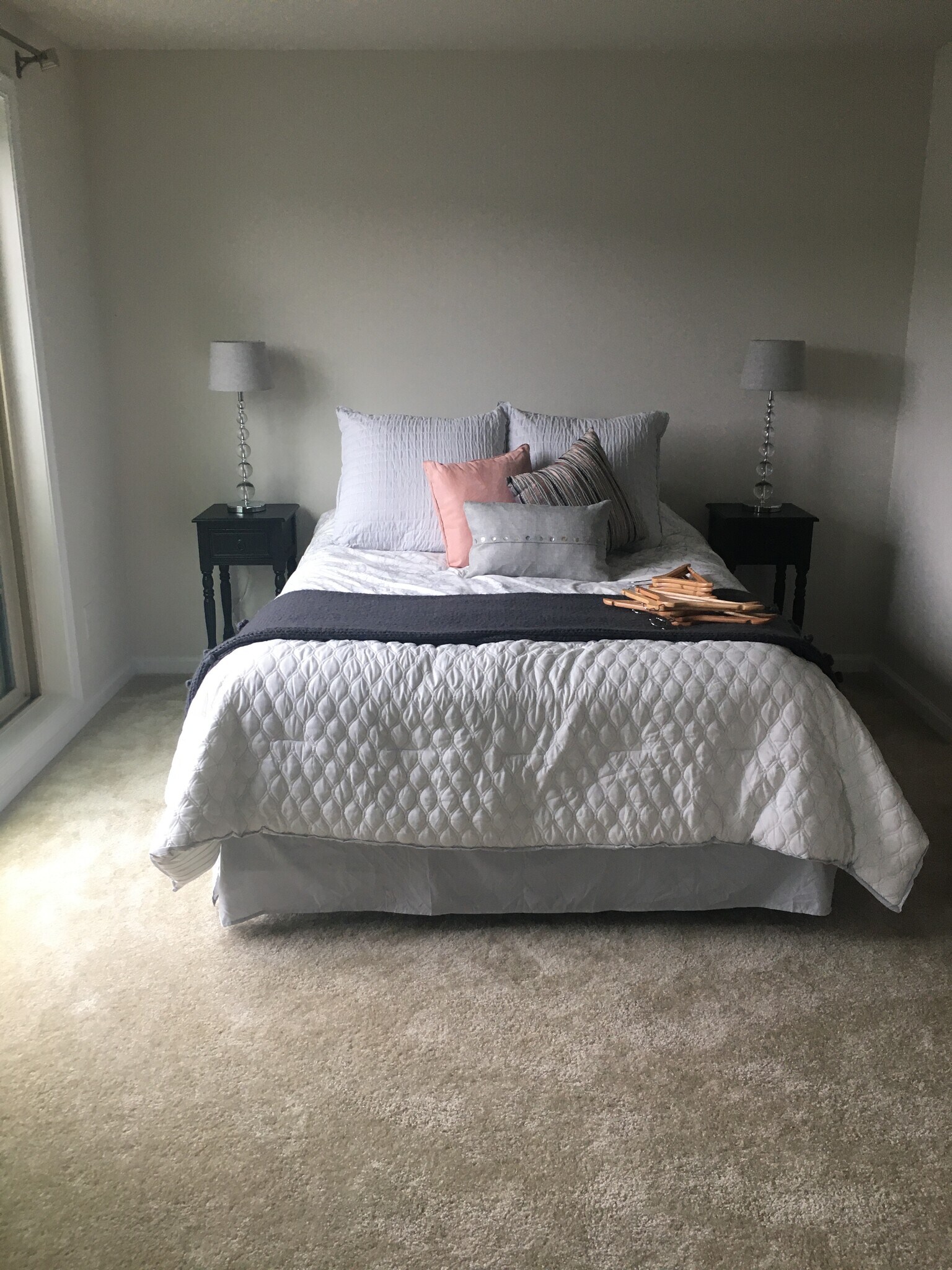 Building Photo - 1228 Queen Lyon Ct