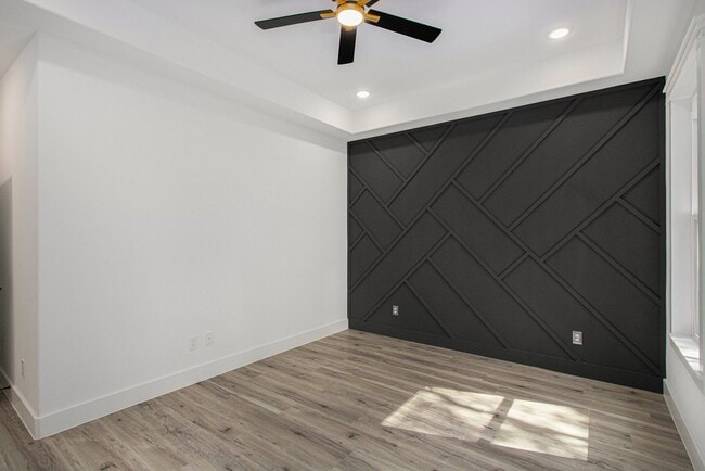 Building Photo - 3652 Seabrook St