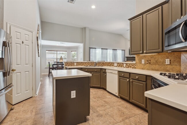 Building Photo - 183 N Millport Cir