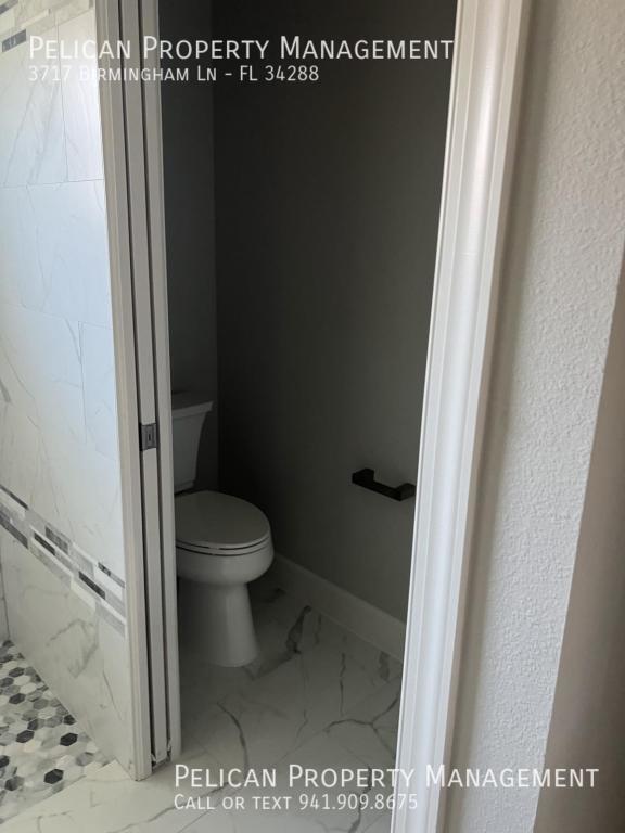 Building Photo - 3717 Birmingham Ln