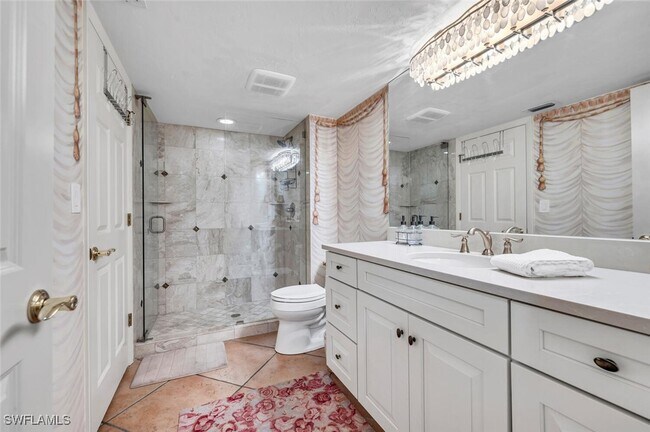 Building Photo - 5950 Pelican Bay Blvd