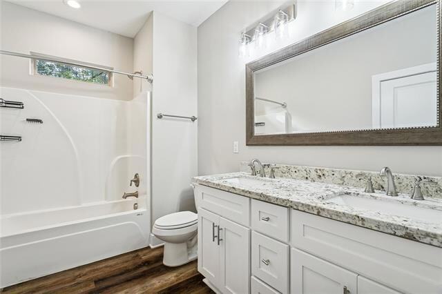 Building Photo - 21347 Heintz St